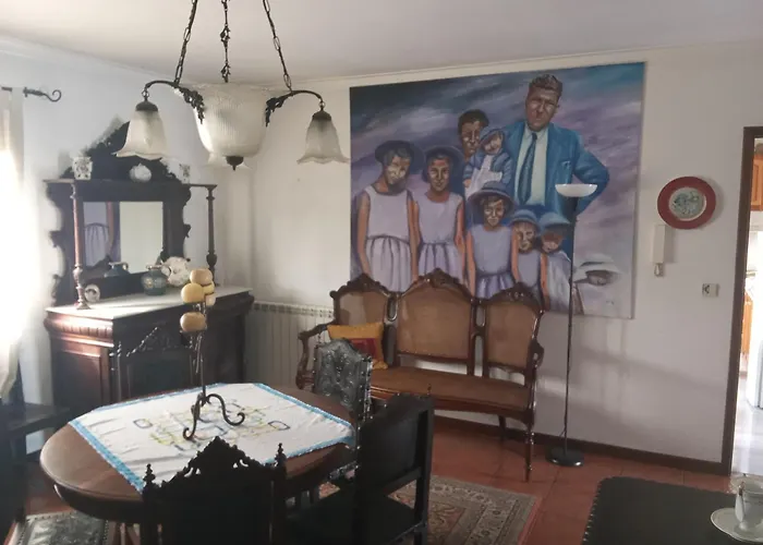 Lägenhet With Balconies And Garden *