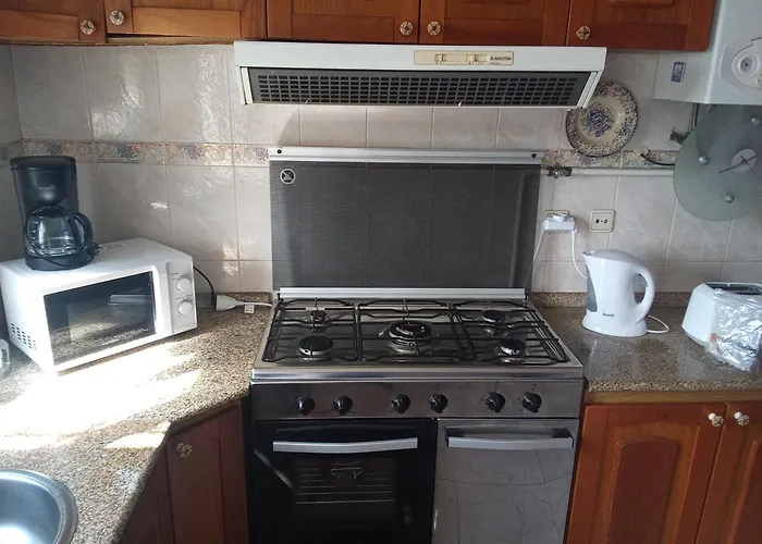 With Balconies And Garden Lägenhet *