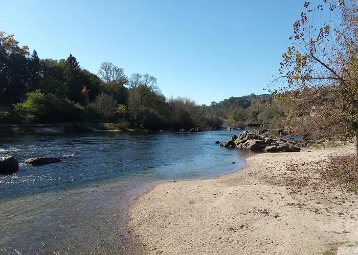 With Balconies And Garden Lägenhet Amarante